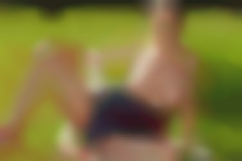 Outdoor hard fucking with Tarra White