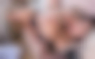 Jeux lesbiens entre Inès Lenvin & Lena Nitro sous l’oeil du mari voyeur