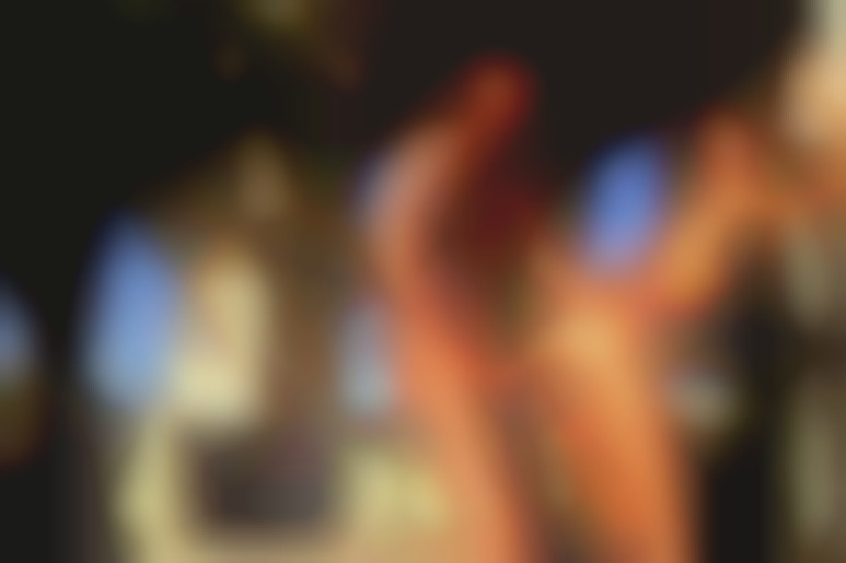 Riley Reid, sunset on the beach