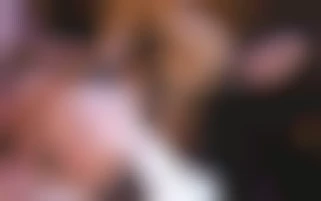 LUXURE - Alexa Tomas se soumet à 2 hommes