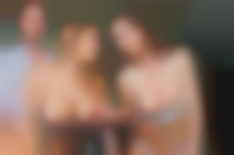 Liza Del Sierra s’offre un plan à trois pour son grand retour !