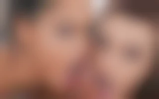 Lea and Apolonia, hardcore threesome