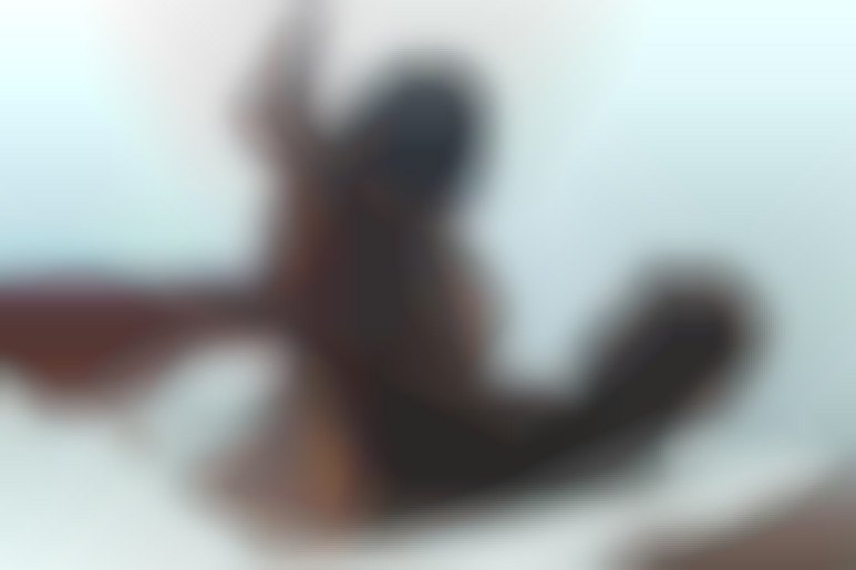 The hottest miss - A special meeting