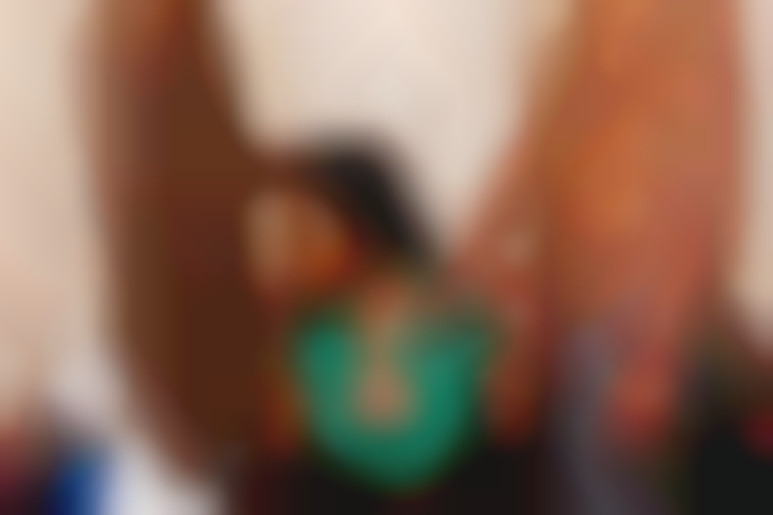 The XXL makeup artist - A moment of pleasure