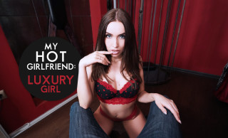 My Hot Girlfriend: Luxury Girl