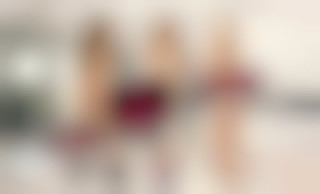 Hot Girls Seeking Roommate