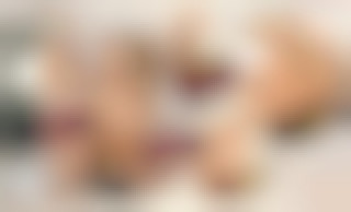 Hot Girls Seeking Roommate