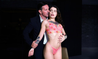 M.I.L.F.S - She Loves Playing with Men