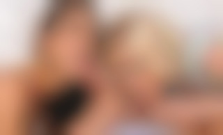 POV Threesome with American Girls