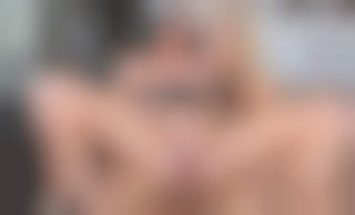 POV Threesome with American Girls