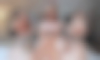 Twin Sisters Trouble with Luxury Girl
