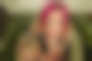 Someone like Anna Bell Peaks?
