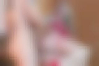 Amber Jayne is so hungry...