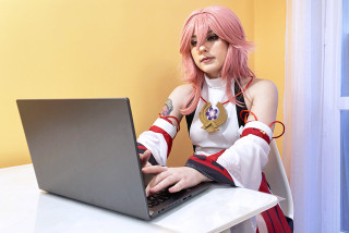Your girlfriend Spooky is still a major geekette...