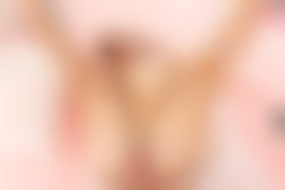 Help to get Carmen's boyfriend back, by making him jealous as fuck.
