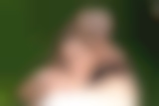 Have sex with Amirah in the park.